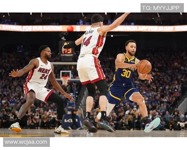 勇士队客场大胜热火队：全场震撼表现引领全新潮流